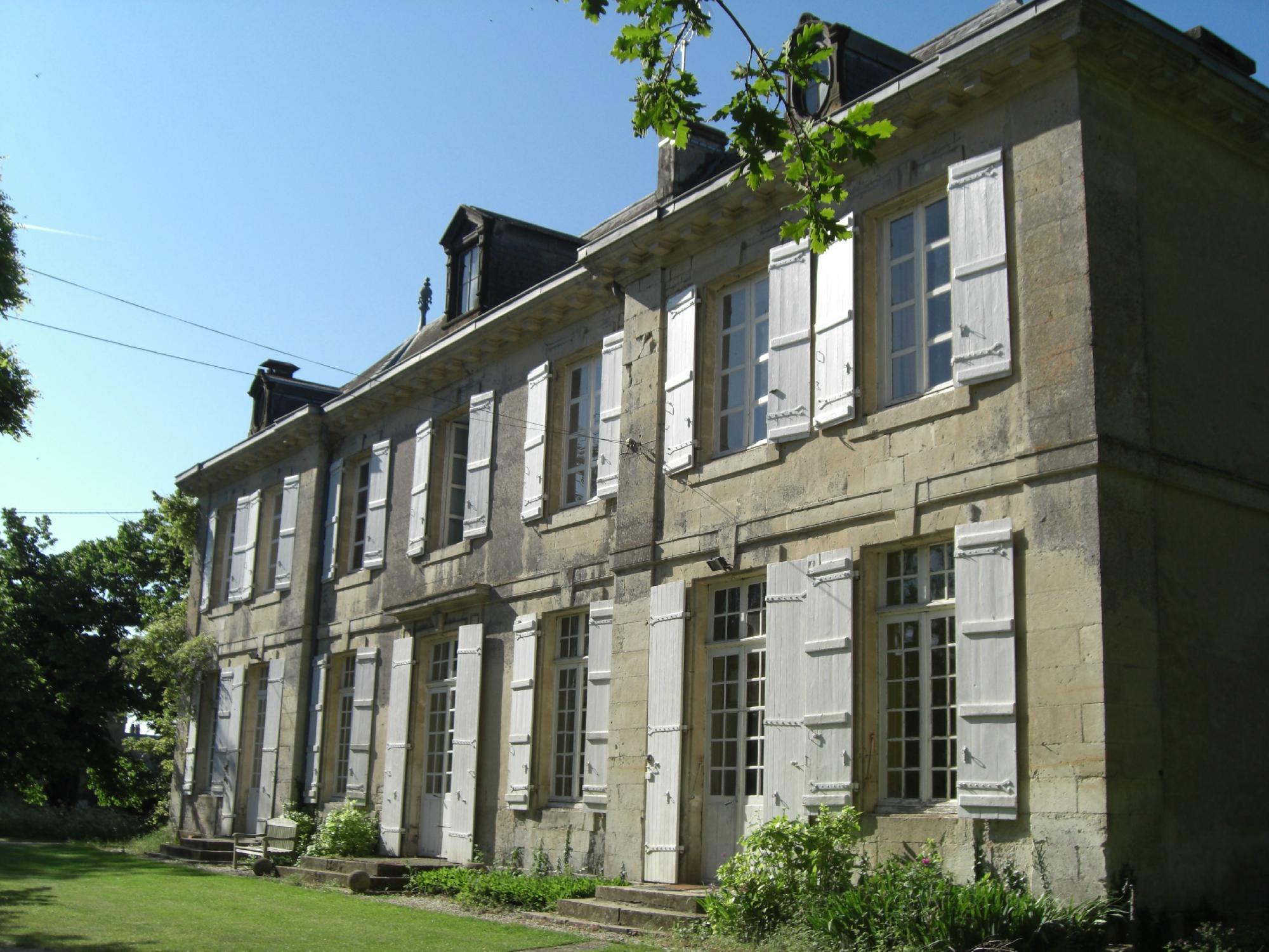 Chateau de Breloux-浴室