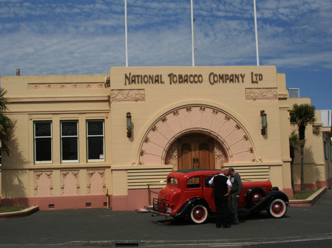 Absolute de Tours-纳皮尔必去景点
