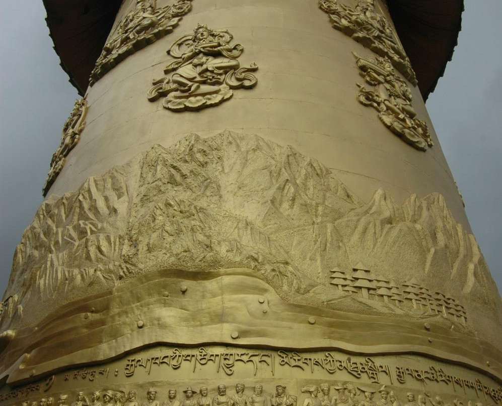 香格里拉中心镇教堂-香格里拉县必去景点