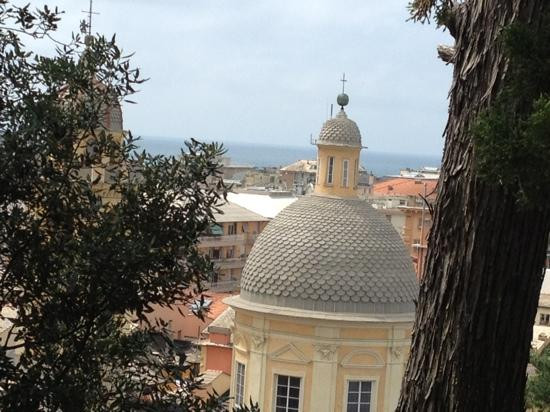 Parco Botanico Villa Rocca-基亚瓦里必去景点