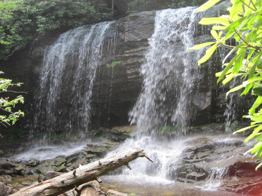 Blue Mountain Sports & Wear-吉姆索普必去景点