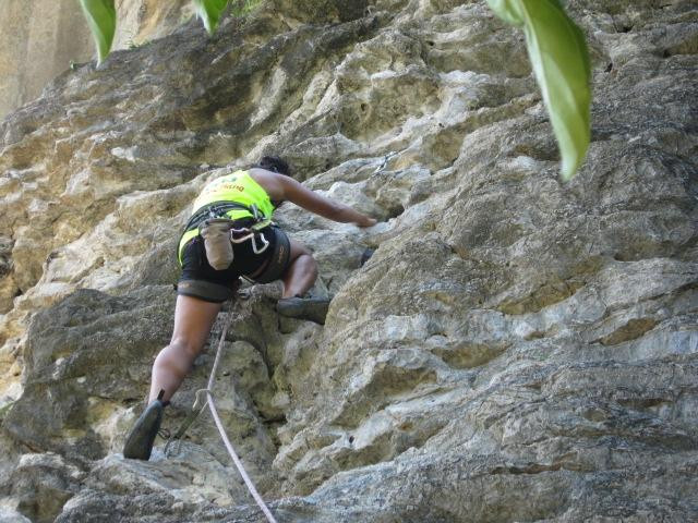 Railay Rock Climbing景点图片