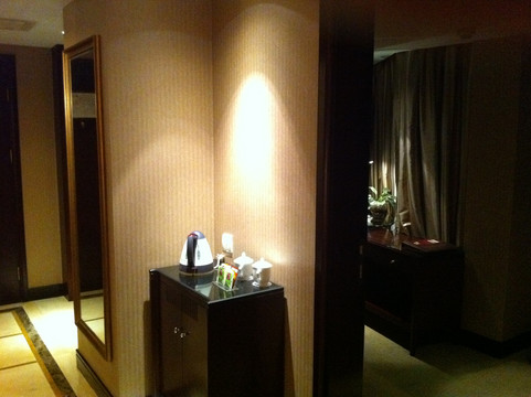 嘉逸皇冠酒店主图