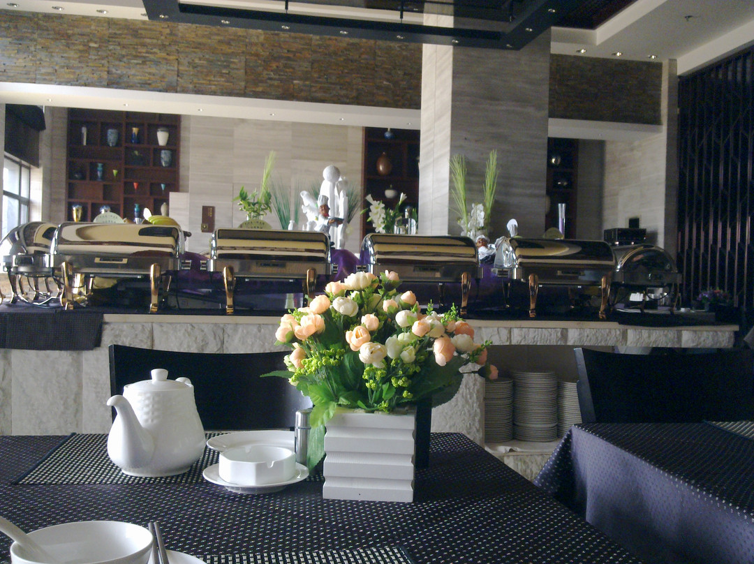 三江森林温泉杜马仕酒店主图