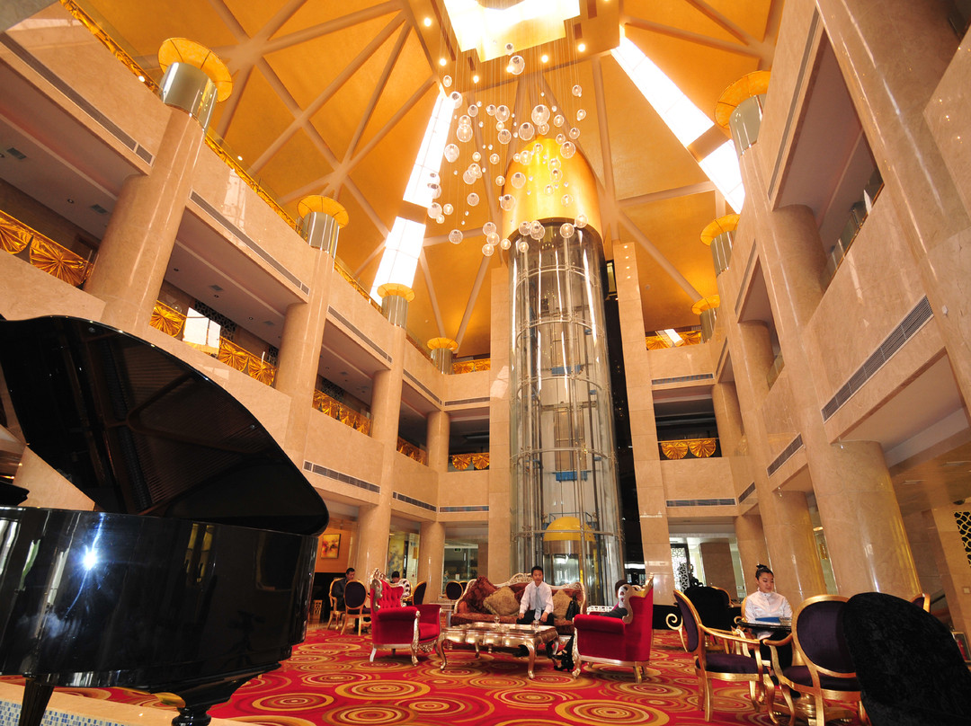 峄州大酒店主图