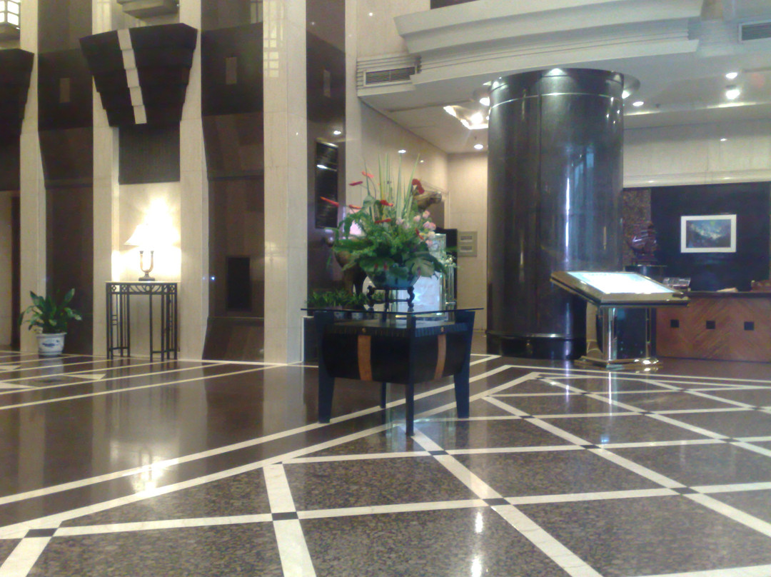 大世界酒店主图