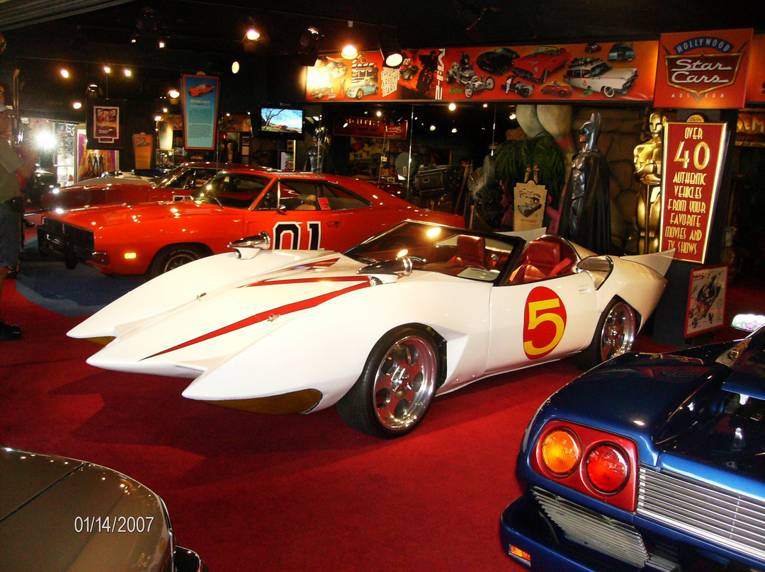 Hollywood Star Cars Museum-盖林柏格必去景点