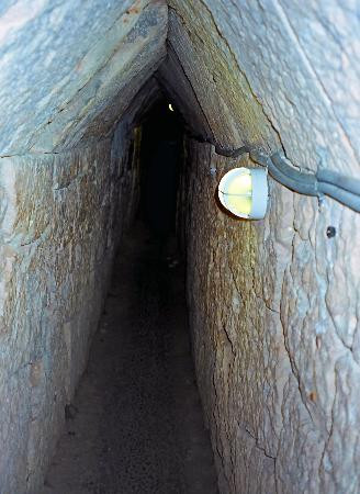 Tunnel of Eupalinos-Pythagorion必去景点