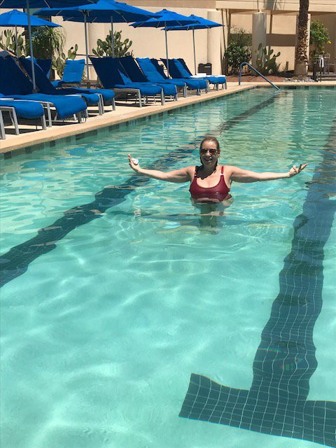 沙漠泉万豪别墅酒店主图