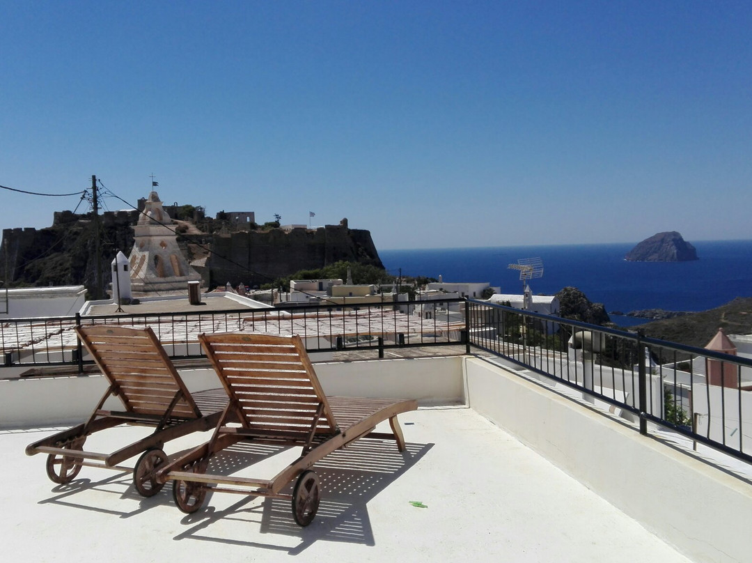Papadonikos Rooms