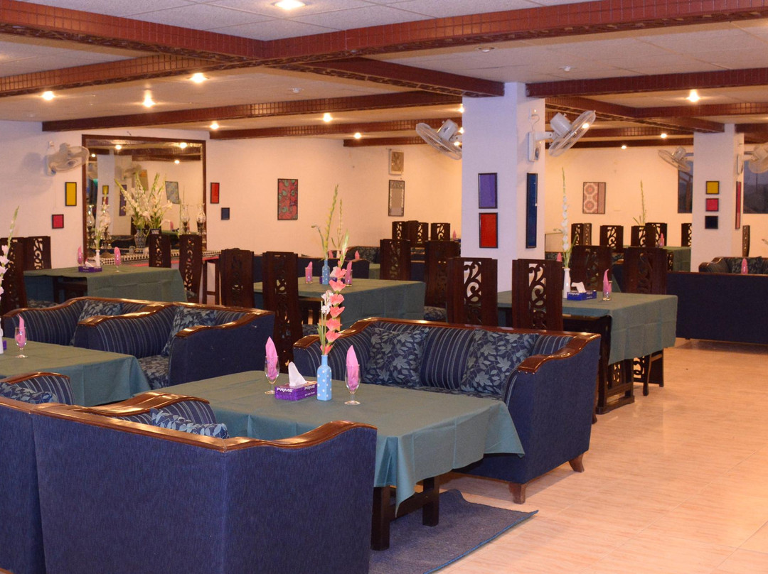 Sonmiani餐馆和美食-Al Roshan Restaurant