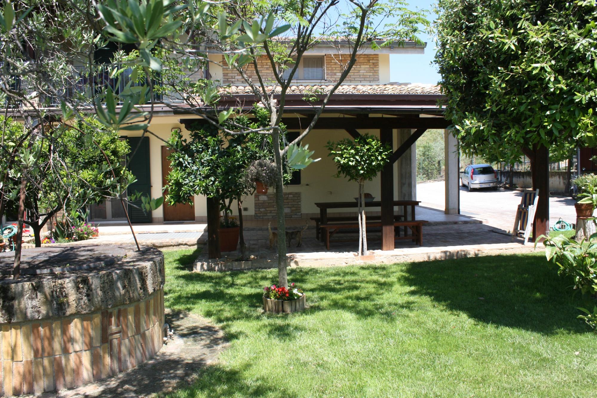 B&B Colle Delle Mandorle-官方