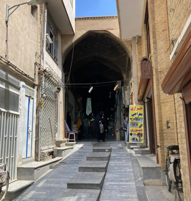 Grand Bazar-Golpayegan必去景点