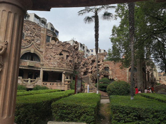 石刻艺术墙-德阳市必去景点