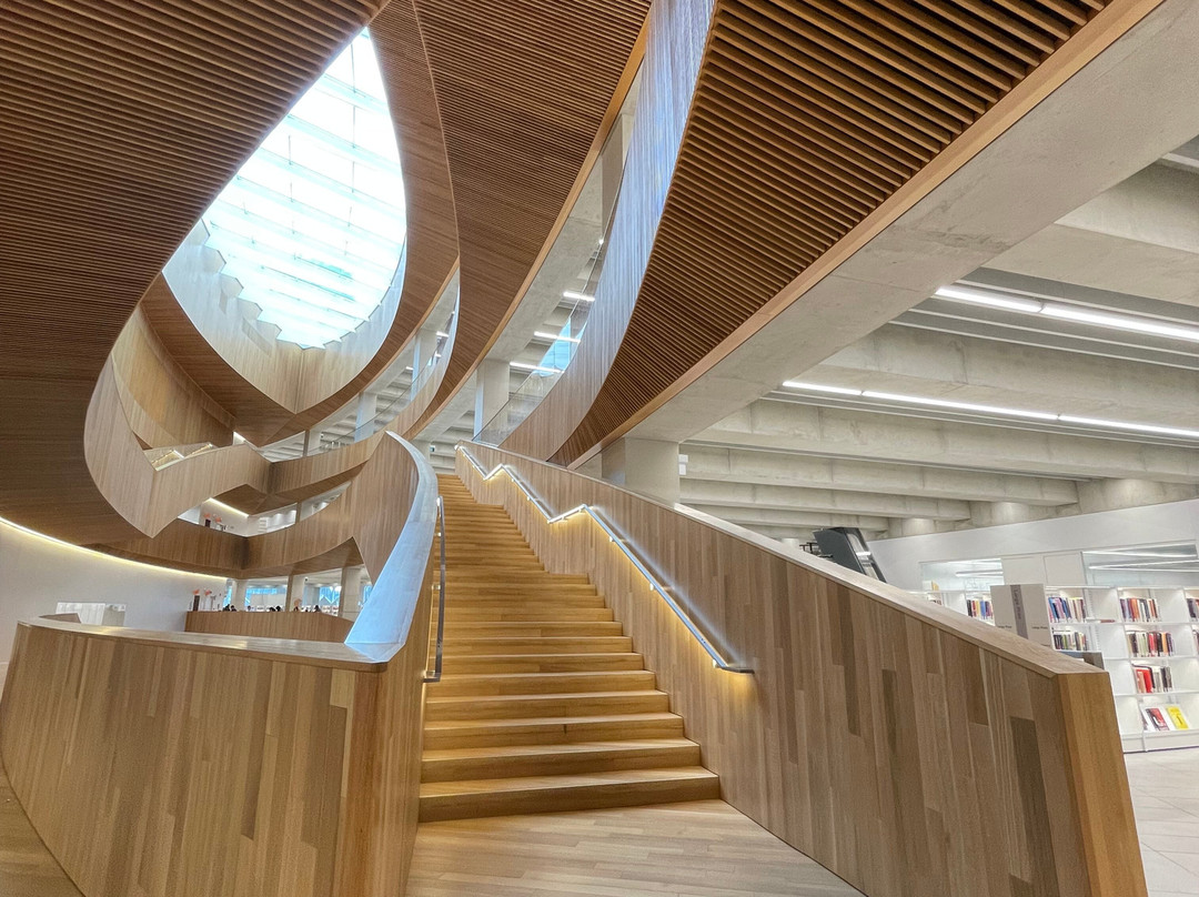 Central Library-卡尔加里必去景点