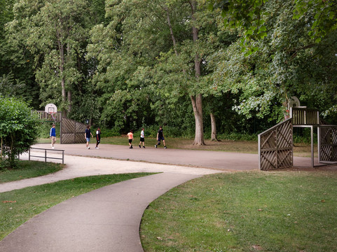 Parc Frédéric Passy-Gisors必去景点