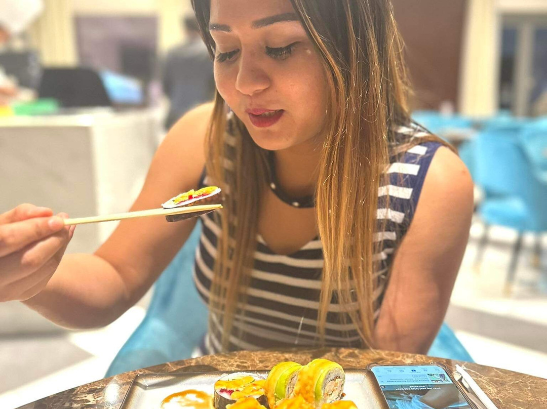 Makimono Sushi Restaurant