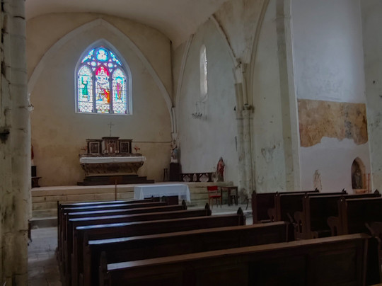 Eglise Saint-Cyr à Saint-Ciers-Champagne-Saint Ciers Champagne必去景点