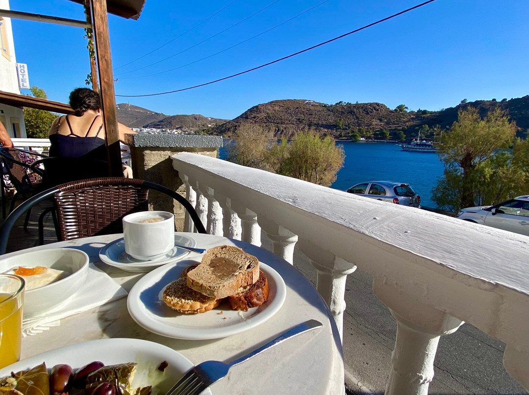 Blue Bay Hotel主图