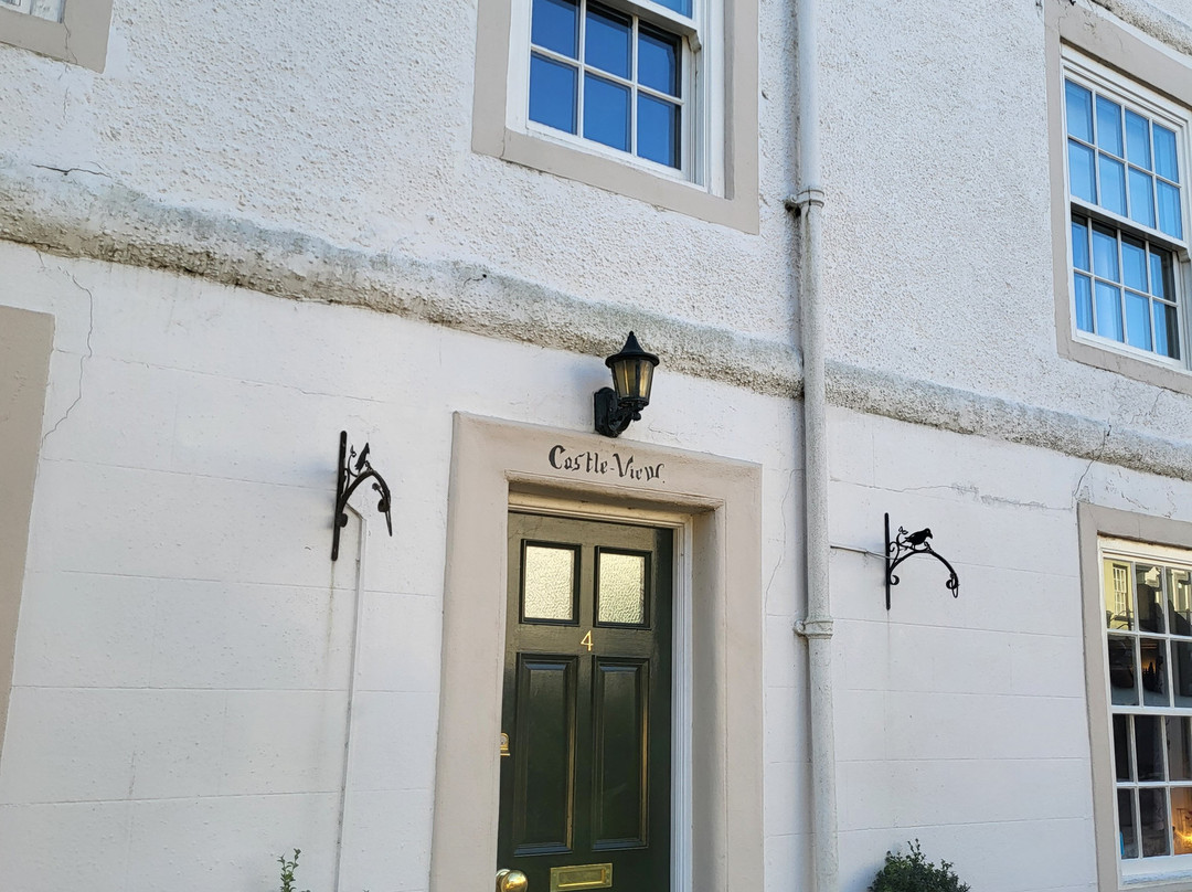 Castle View Guest House主图