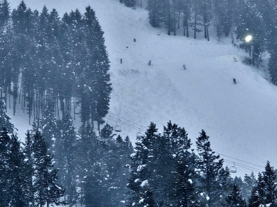 斯诺基恩度假酒店主图