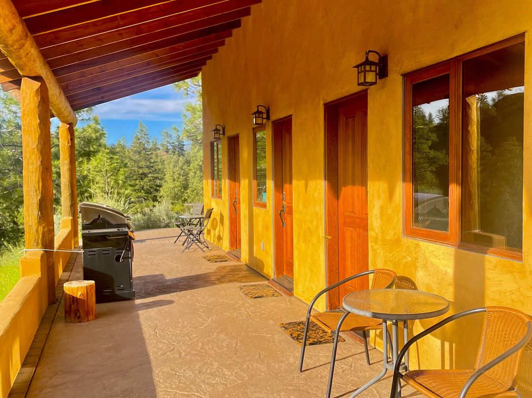 High Chaparral Guest House主图