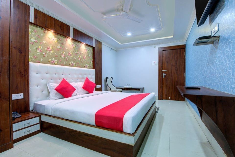 OYO 14579 The Hangout主图