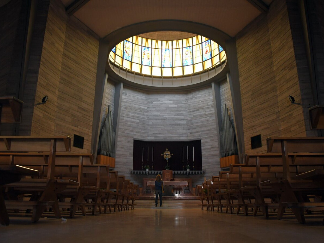 Basilica Santa Maria Assunta-蒙特卡蒂尼－泰尔梅必去景点