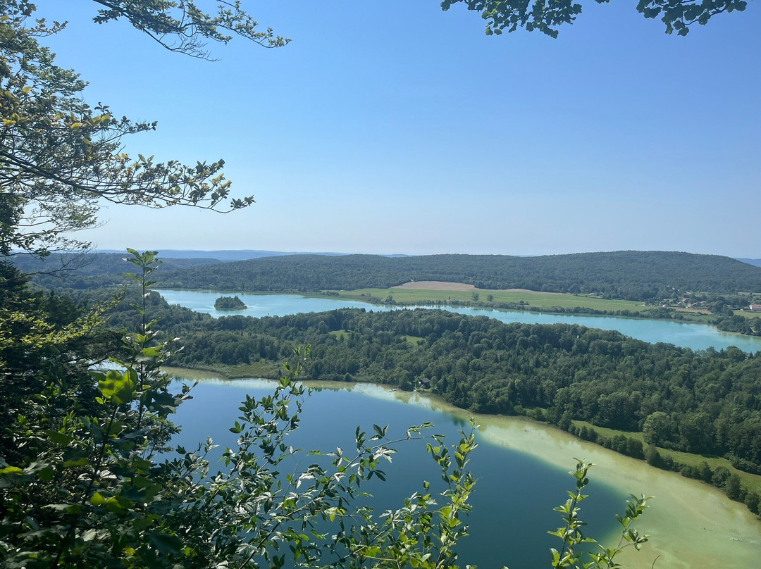 Belvedere des Quatre Lacs-La Chaux-du-Dombief必去景点