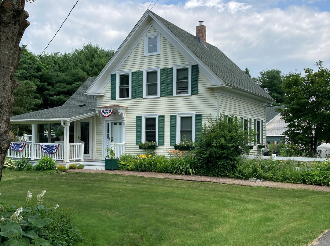 Clary Lake Bed and Breakfast主图