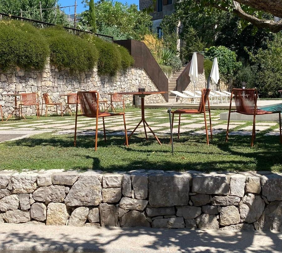 Laqua Countryside主图