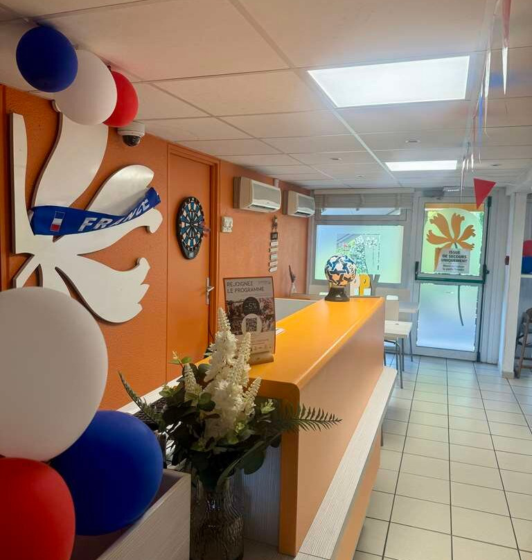 赫布雷普瑞米尔经典酒店主图