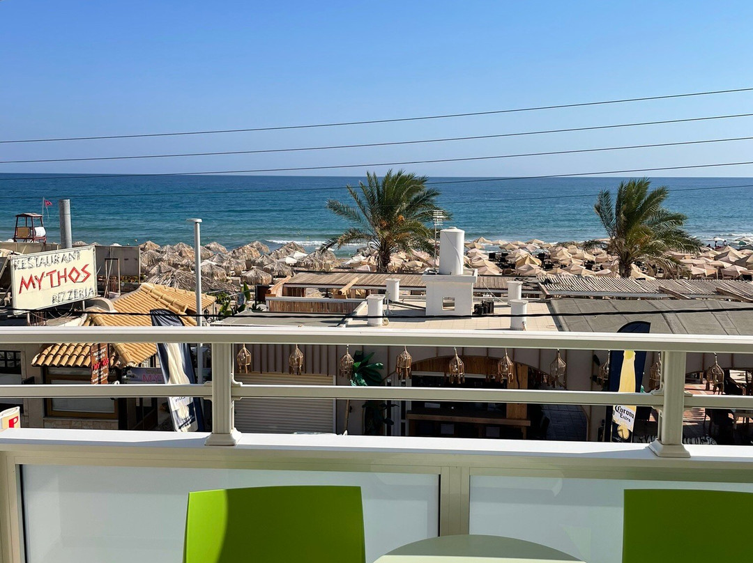 Smaragdine Beach Hotel主图