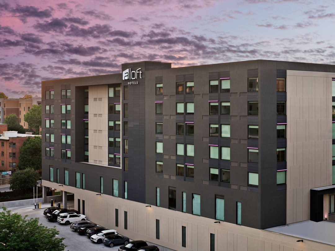 Fairway酒店住宿-Aloft Kansas City Country Club Plaza