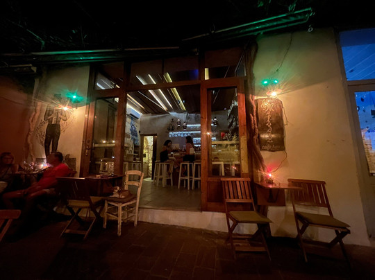 Mamouth Bar-干尼亚必去景点