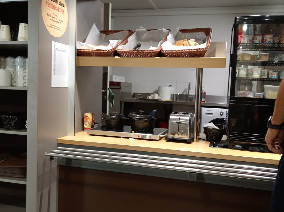 B&B HOTEL Villeneuve-Loubet Plage主图