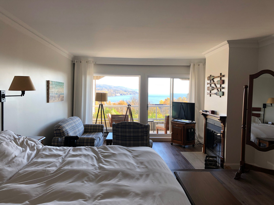 Auberge des Falaises主图