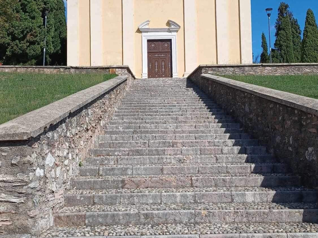 Chiesa di S. Michele Arcangelo-Toscolano-Maderno必去景点