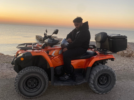 Dinos Rent a Moto-科林比亚必去景点