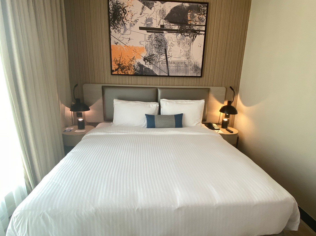 Damac Hills 2 Hotel - Edge by Rotana主图