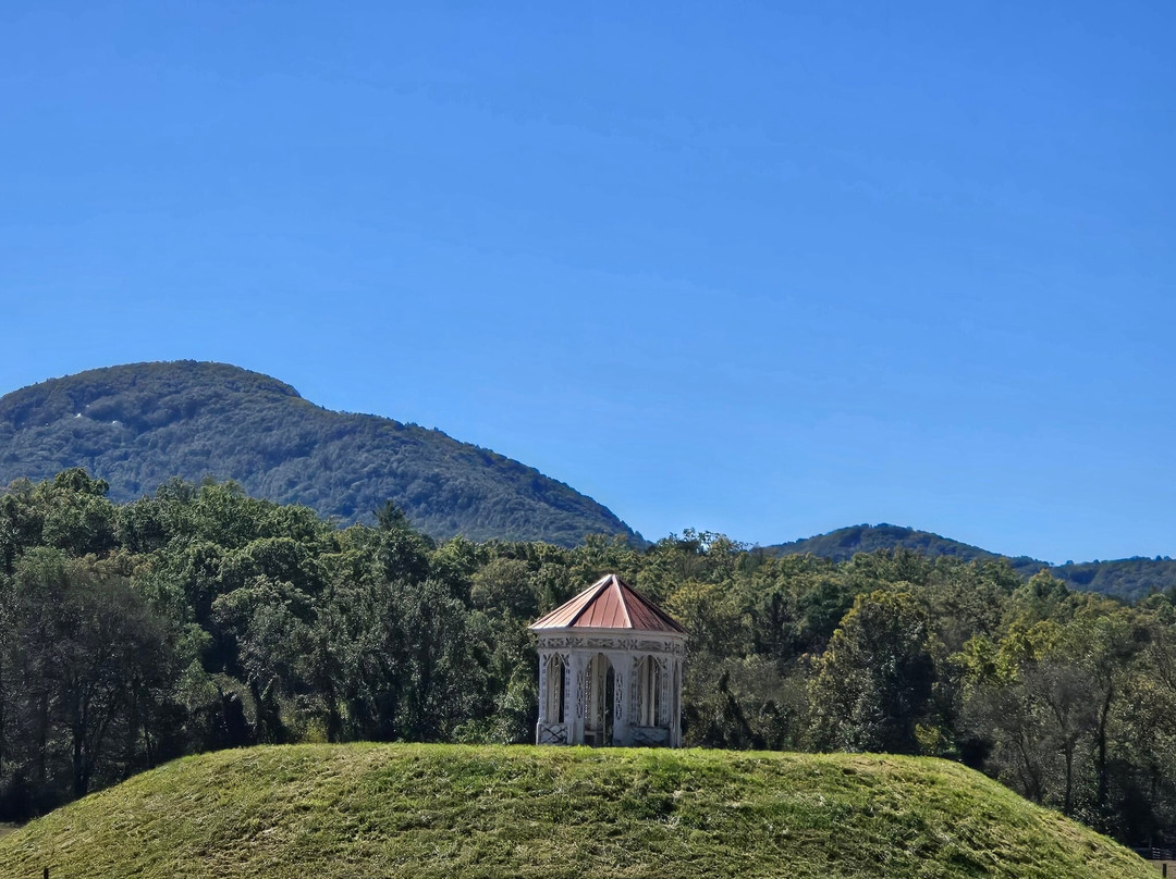Romeo and Juliet Indian Mound Tragedy Site-海伦必去景点