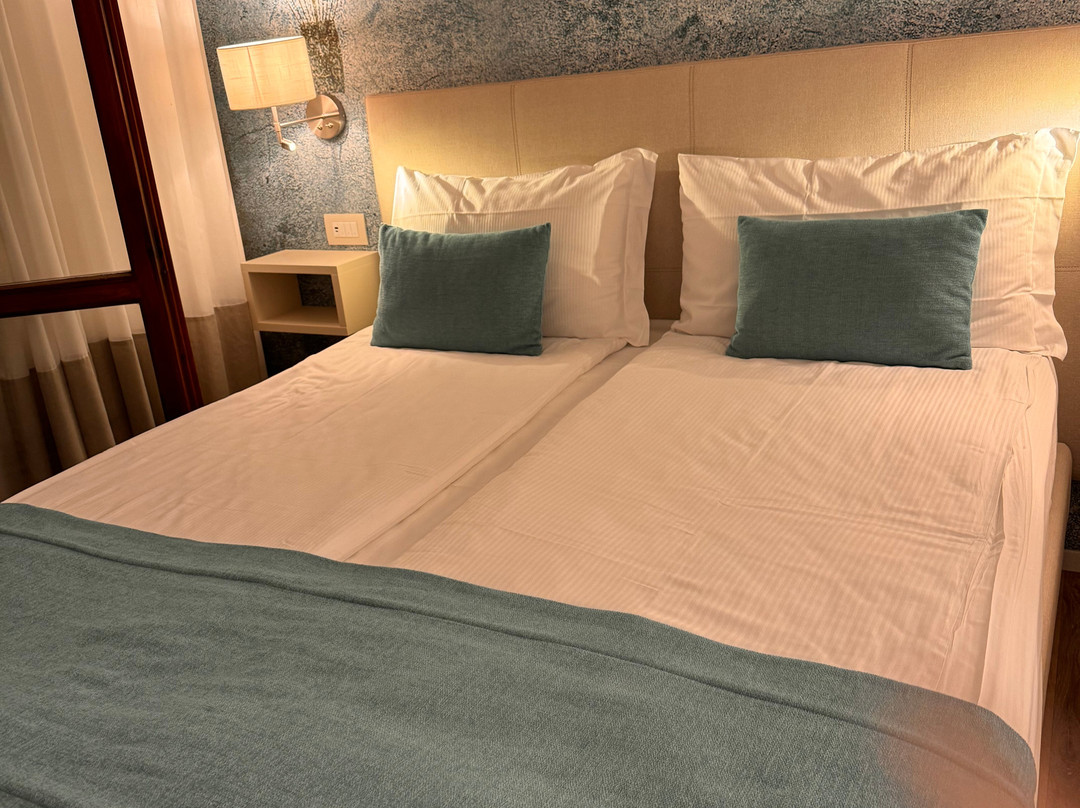 Junior Family Hotel & Apartments主图