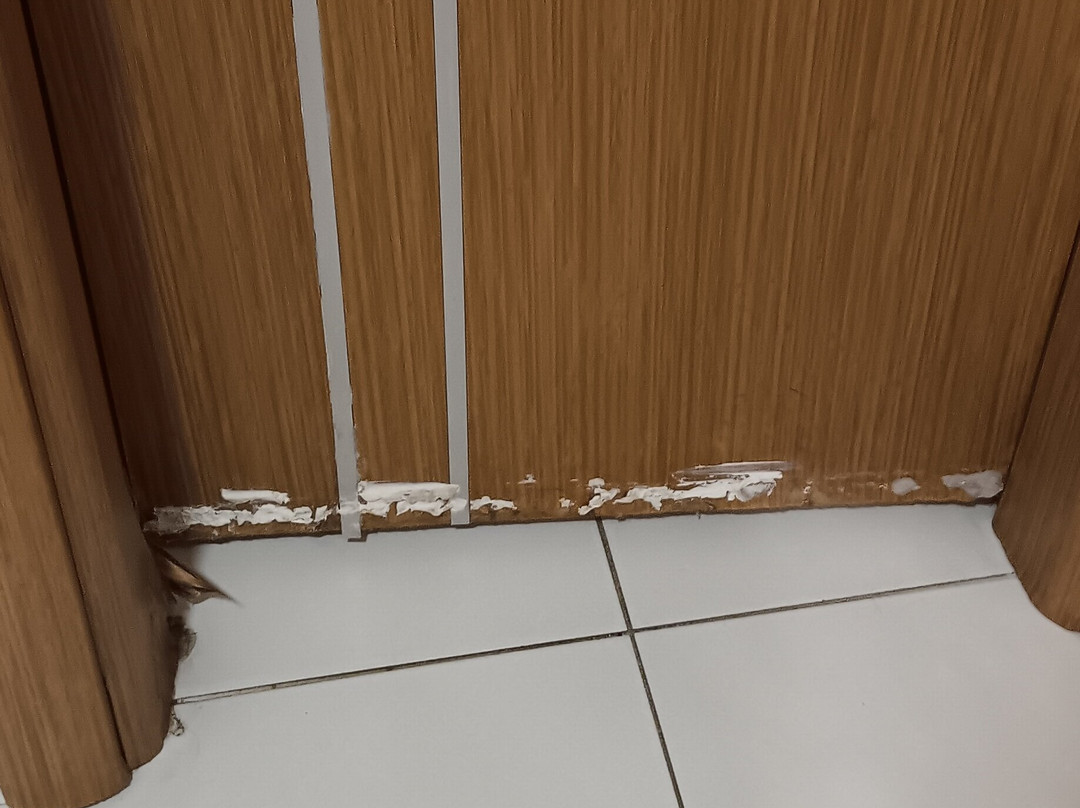 Uk Blue Coast Hotel主图