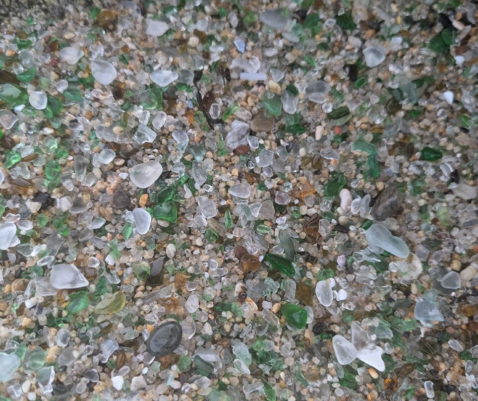 Playa de los Cristales景点图片