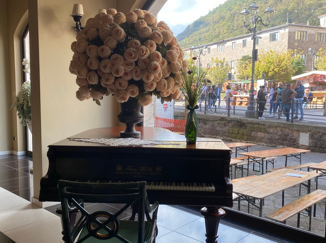 Roccamonfina Palace Hotel主图