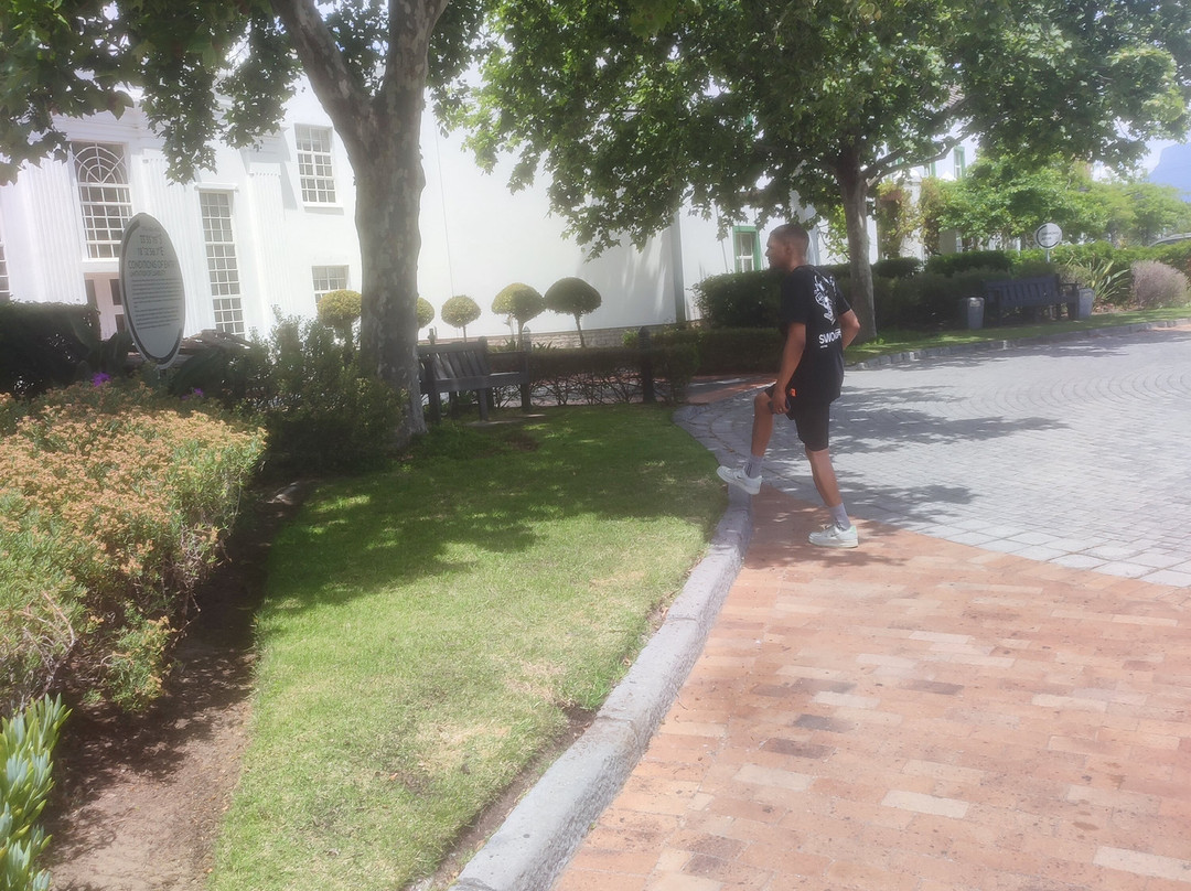 格兰德韦斯特城市宾馆主图