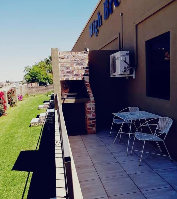 High Breeze Lodge主图