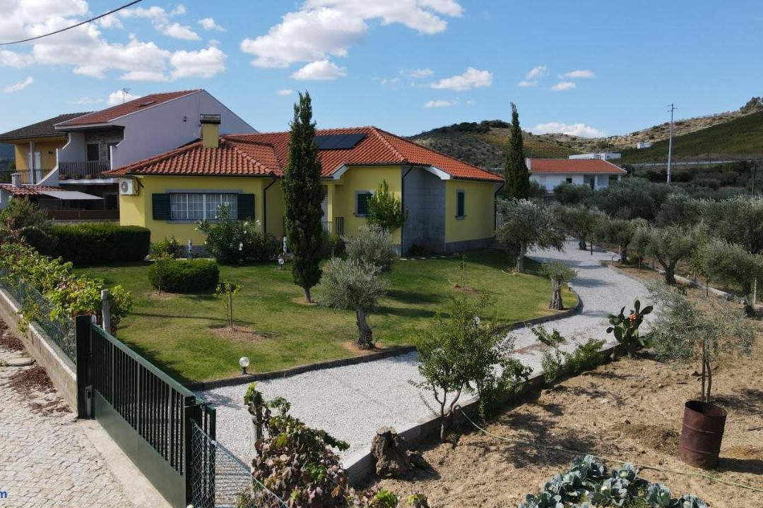 Alojamento Hotel Poco Do Barro主图