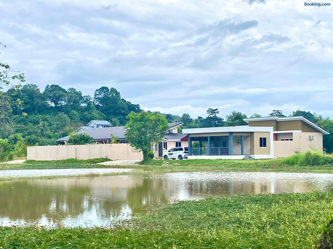 The Paddy Field Pool Villas