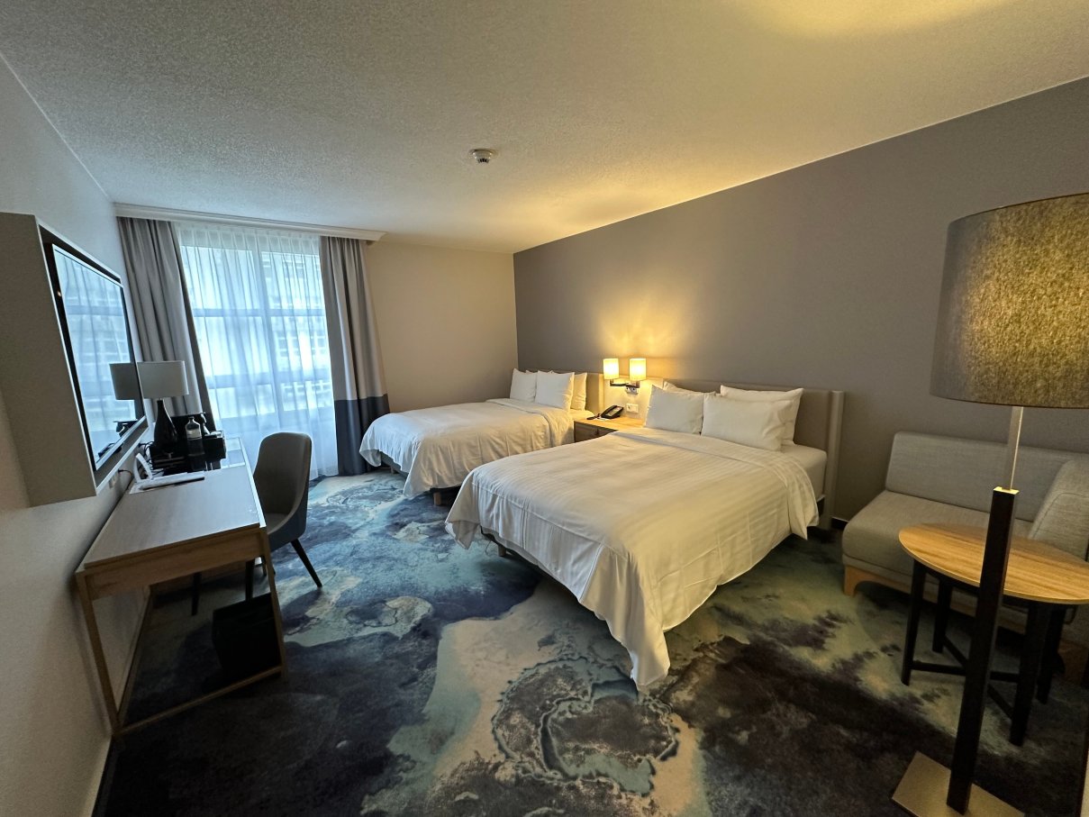 汉堡万豪酒店-客卧